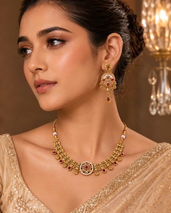 Luxurious Gold and Ruby Jewelry Portrait_1791174470505_gm_optimized