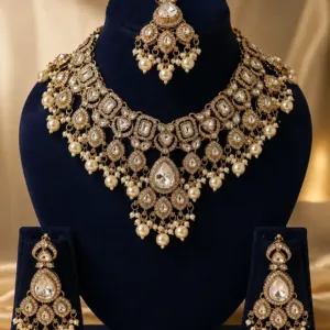 clear teardrop and pearl-style collar set – Rajnoor Clear Teardrop & Pearl-Style Collar Set