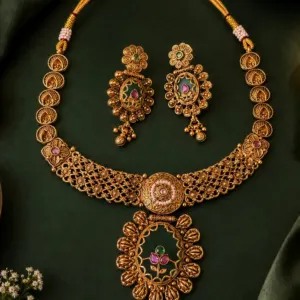 green floral medallion necklace set – Rajpushpa Green Floral Medallion Necklace Set