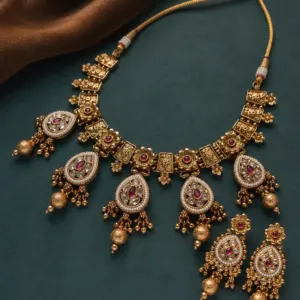 pink teardrop medallion necklace set – Rajkumari Pink Teardrop Medallion Necklace Set