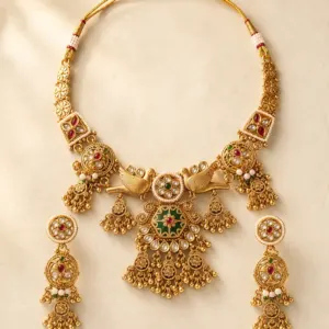 twin-bird floral pendant necklace set – Rajhans Twin-Bird Floral Pendant Necklace Set